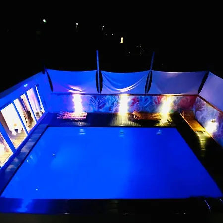 Exclusive Larnaca - 8 Sleeps - 2 Min From - Big Private Pool بيلا