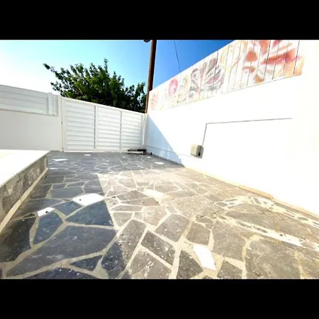 Exclusive Larnaca - 8 Sleeps - 2 Min From - Big Private Pool فيلة بيلا