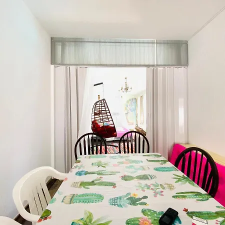 Exclusive Larnaca - 8 Sleeps - 2 Min From - Big Private Pool * Pyla